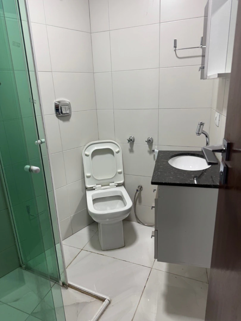 Квартира на першому поверсі з 2 спальнями і 2 ванними — photo 7