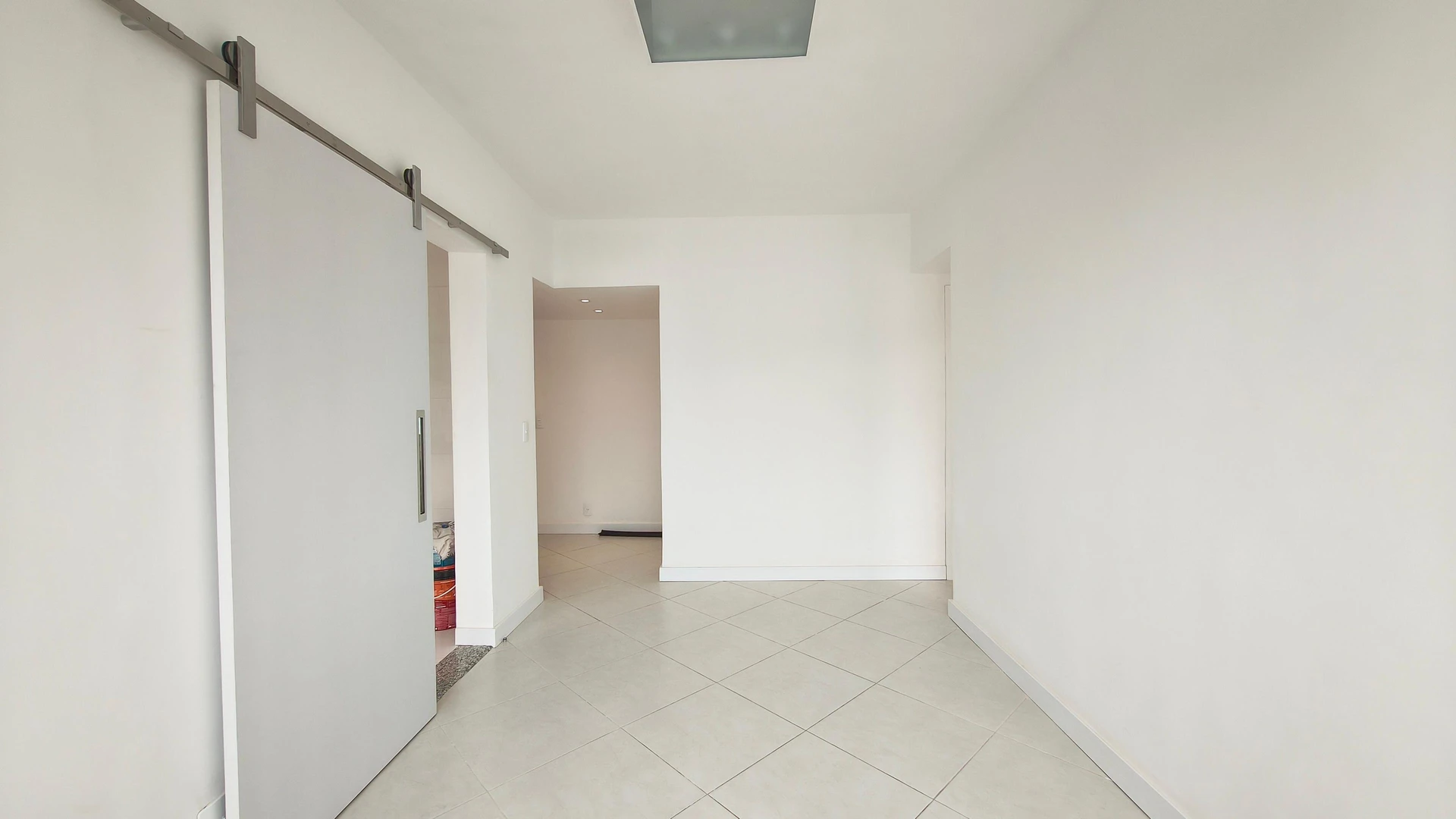 Mountain view in a 2-bedroom apartment, 55 m² — photo 17