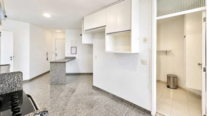 Apartamento de 3 dormitorios con 2 suites y balcón — photo 20