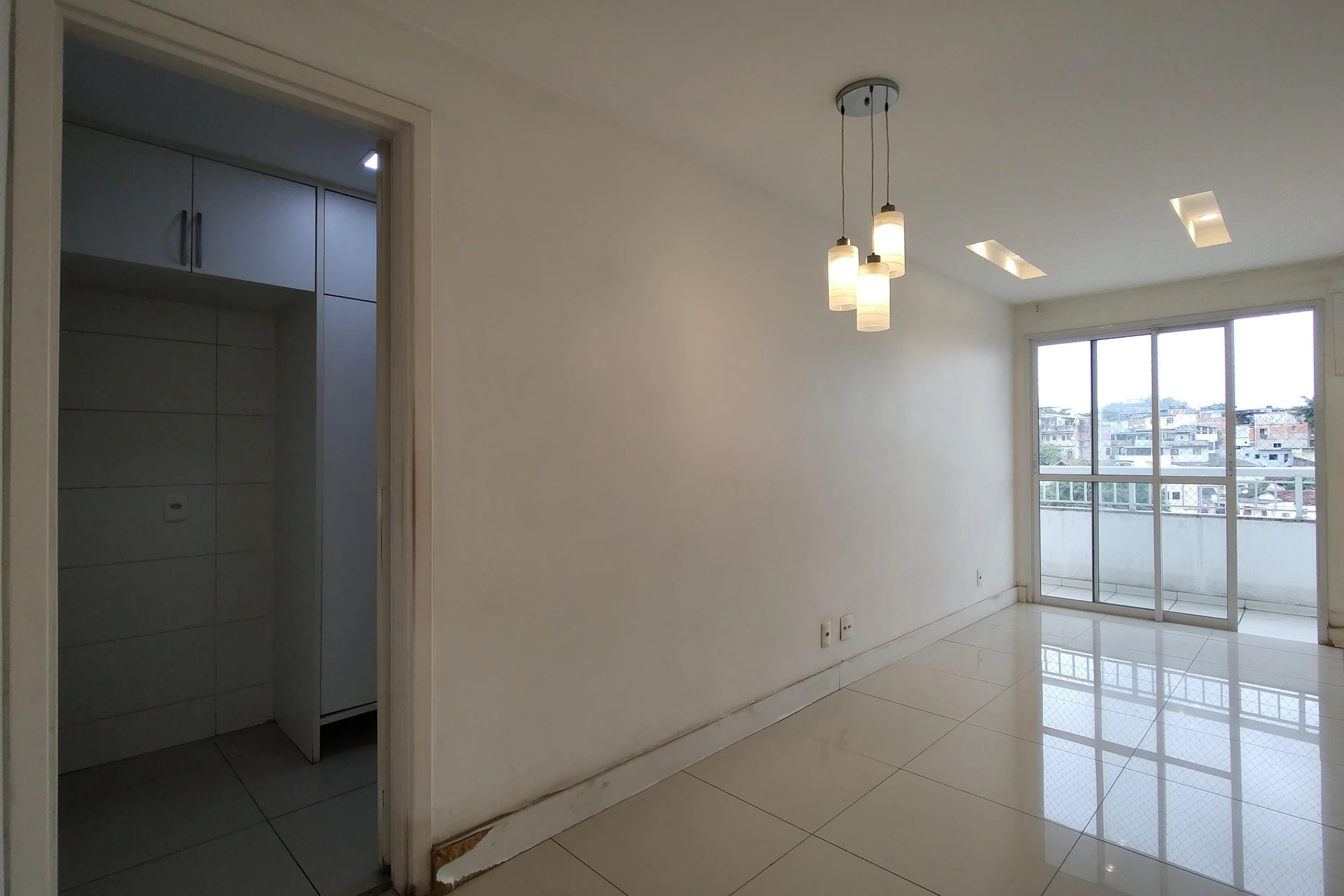 Furnished apartment with 3 bedrooms and 2 parking spots — photo 66