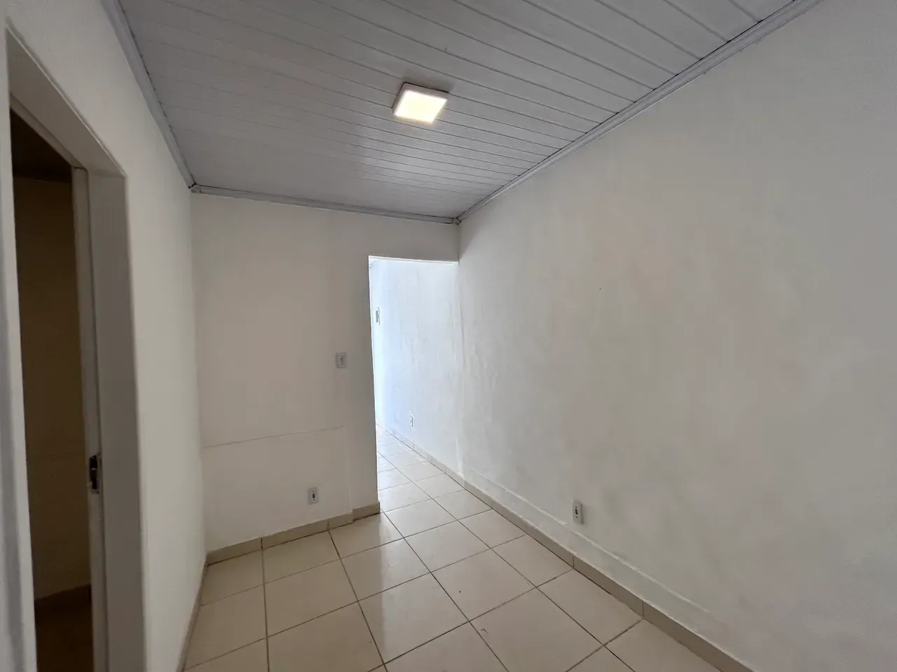 Casa com 2 quartos e 1 banheiro, mini-cozinha — photo 13