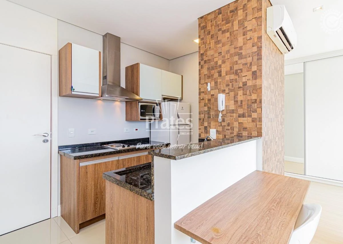 Furnished 1-bedroom apartment with city view — photo 23