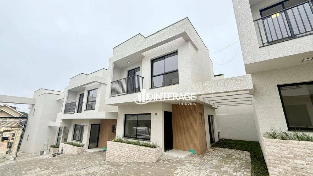 Townhouse with 3 bedrooms, en-suite and private garden — photo 2