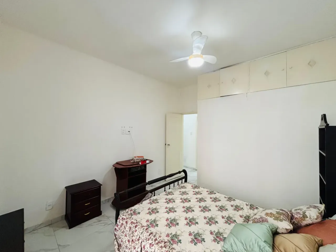 Standard apartment with 3 bedrooms and 1 bathroom — photo 9