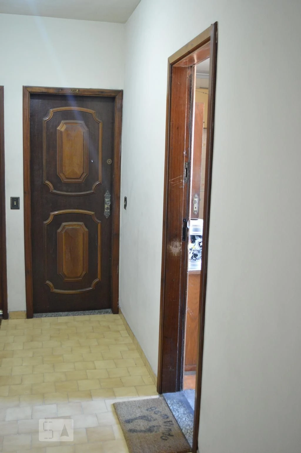 Furnished 2-bedroom apartment with private BBQ — photo 37