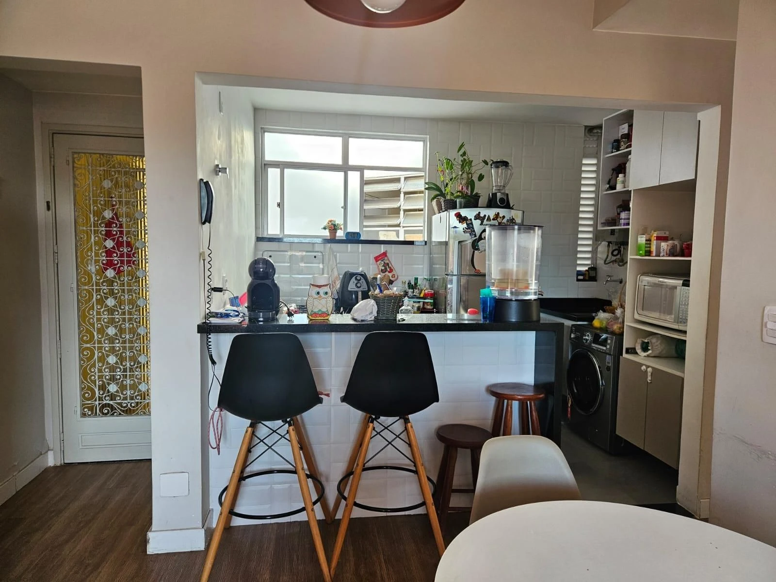 70 m² apartment with a walk-in closet and a home office — photo 2