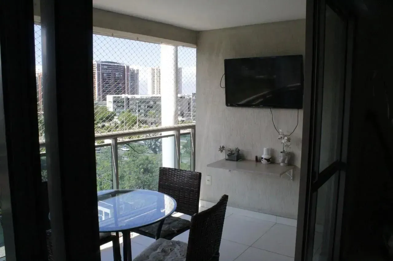 Apartamento de 206 m² com 4 quartos e varanda fechada — photo 10