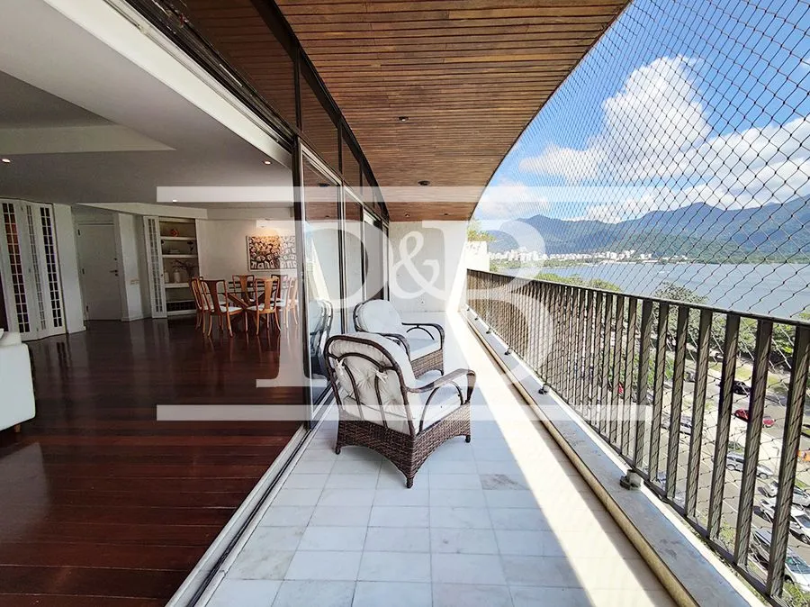 Apartamento com 3 quartos e cozinha fechada — photo 4