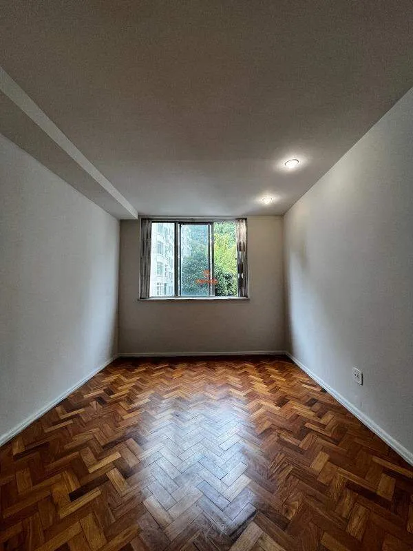 Дерев'яна підлога або ламінат та 2 спальні: квартира 70 м² — photo 13