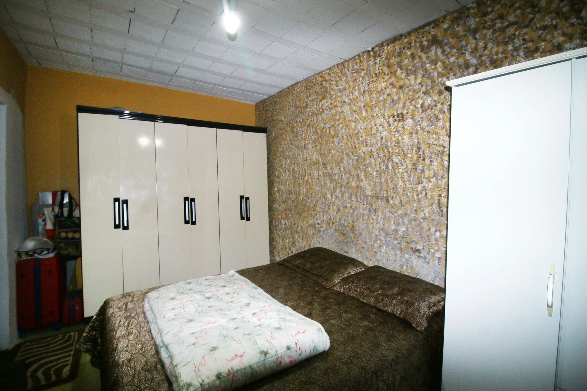 Casa amueblada con 3 dormitorios y jardín privado — photo 15