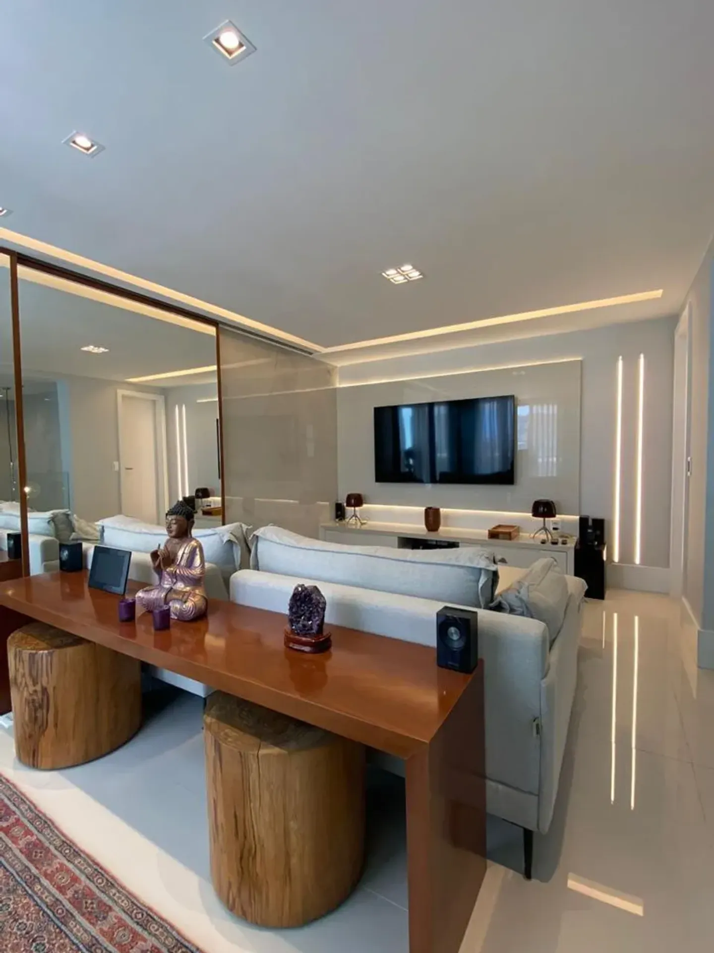 3-bedroom apartment in a building with a sauna — photo 3