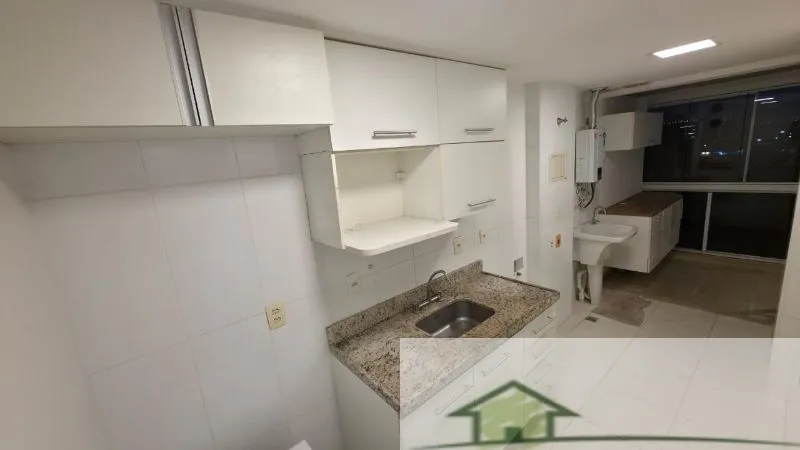 Apartment, 78 m², with a glass-enclosed balcony — photo 2