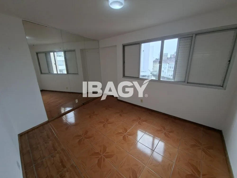 Apartamento sin amueblar con 1 dormitorio y vista a la ciudad — photo 5