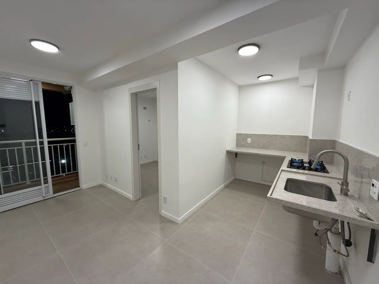 Apartment with 2 bedrooms, balcony and gas stove — photo 5