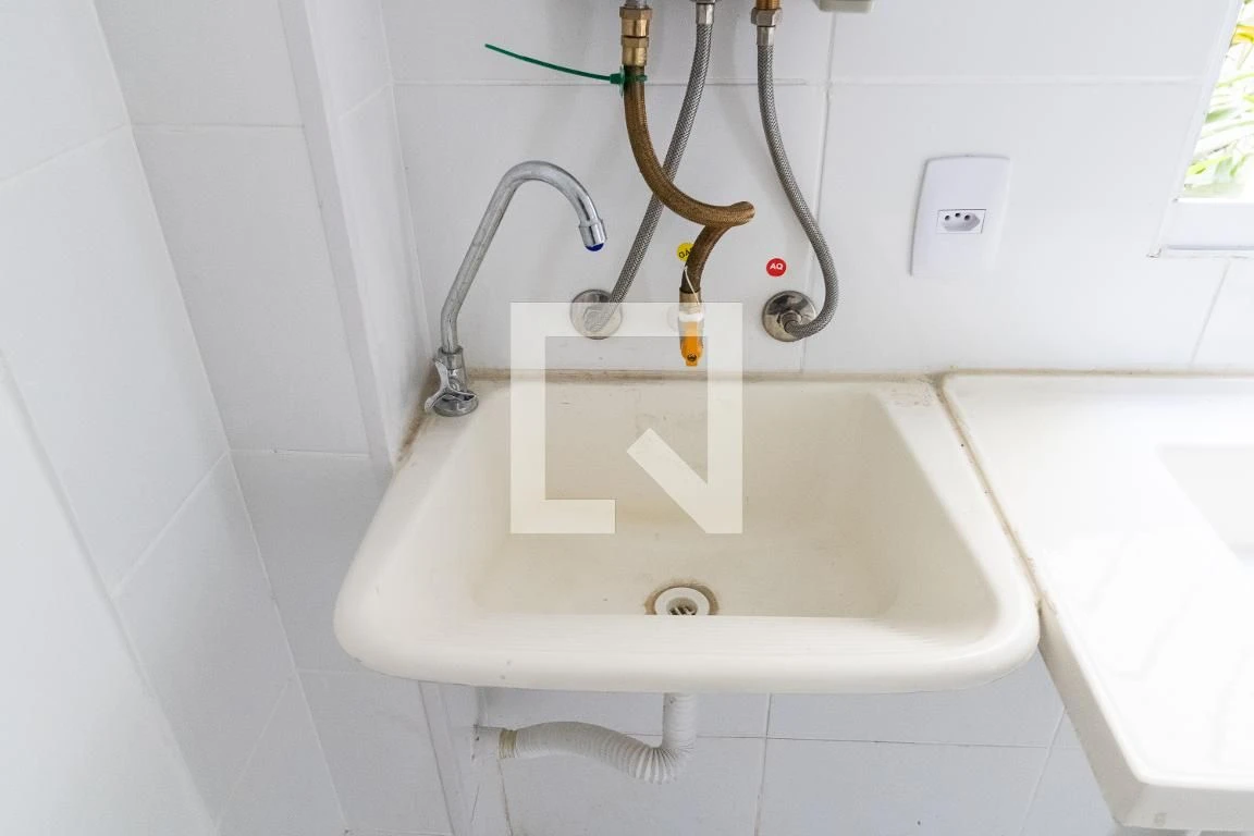 Unfurnished apartment with 2 bedrooms and 1 parking spot — photo 42