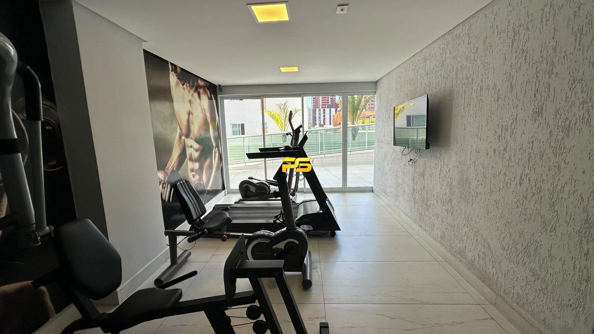 64 m² apartment with a home office and 2 parking spaces — photo 4