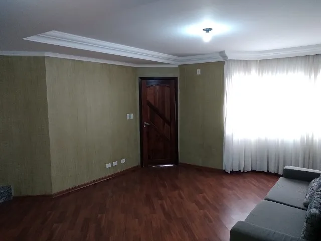 195 m² house with a home office and a bathtub — photo 14