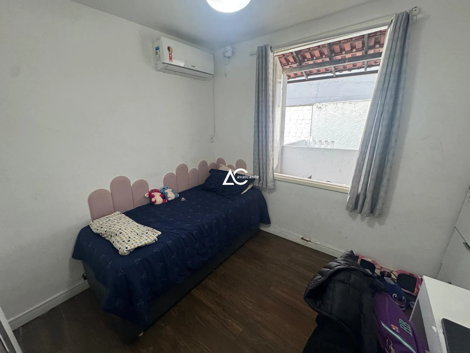 Washing machine in a 3-bedroom house, 360 m² — photo 42