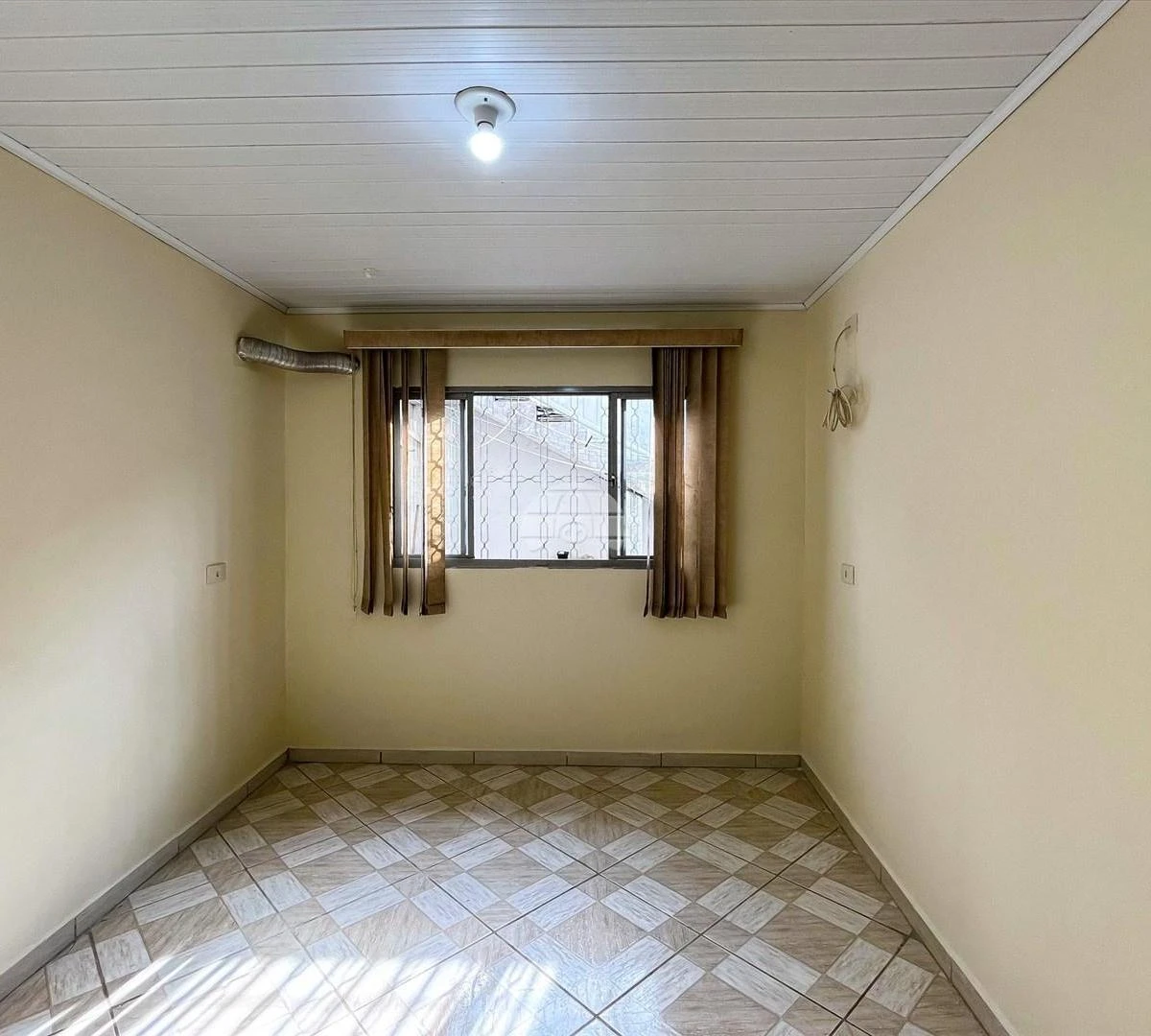 3-bedroom, 100 m² house in Curitiba — photo 20