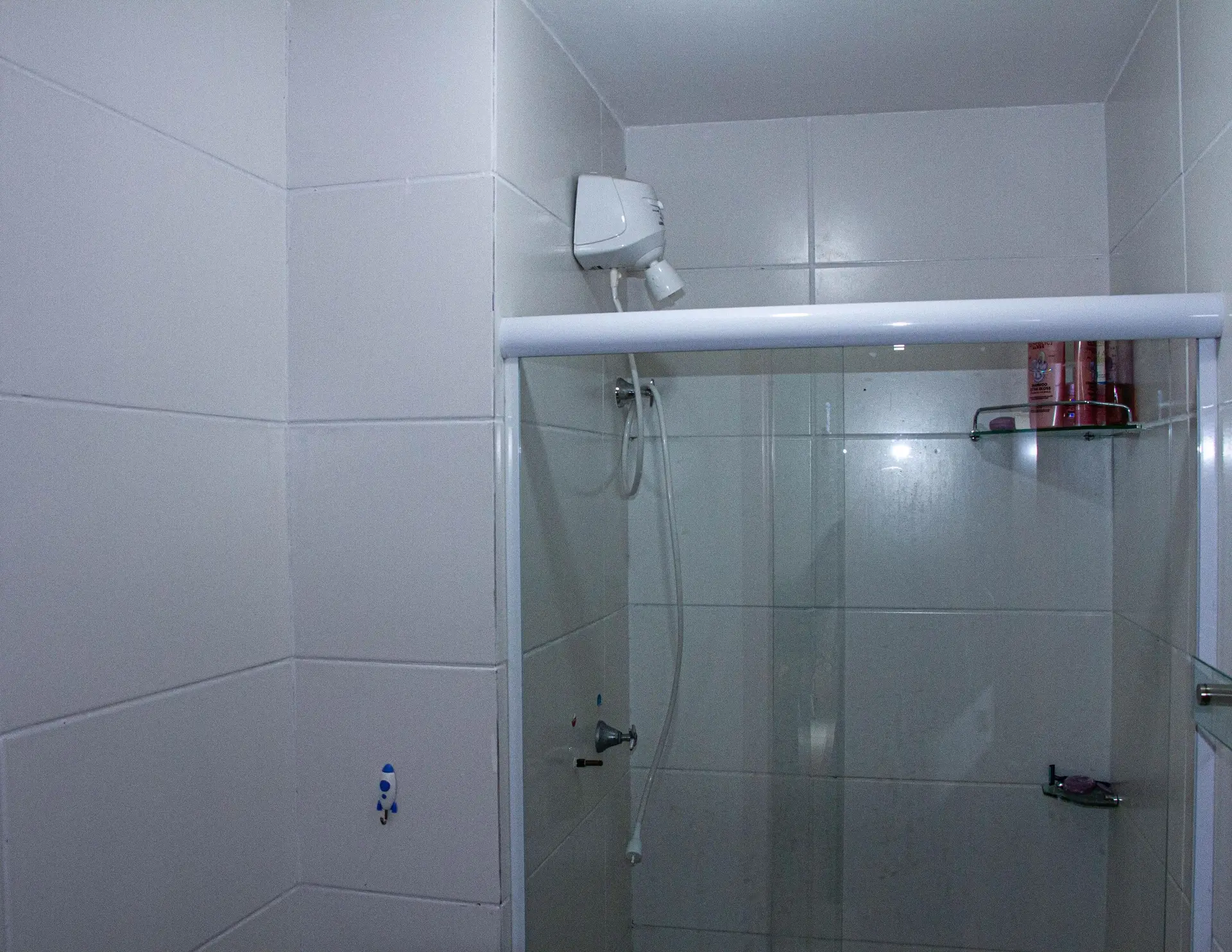 Apartamento mobiliado de 2 quartos com piscina no condomínio — photo 13