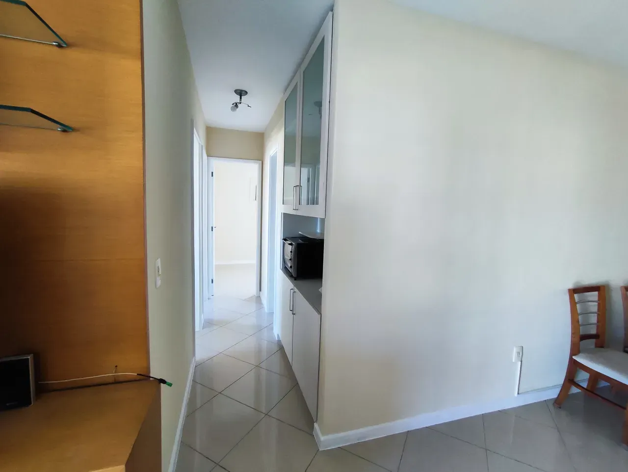 Apartamento mobiliado de 103 m² com varanda envidraçada — photo 34