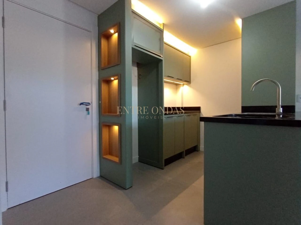 Apartamento de 2 dormitorios con 1 suite y 3 baños — photo 4