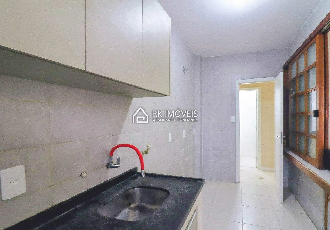 Rental apartment with 3 bedrooms and a balcony — photo 2