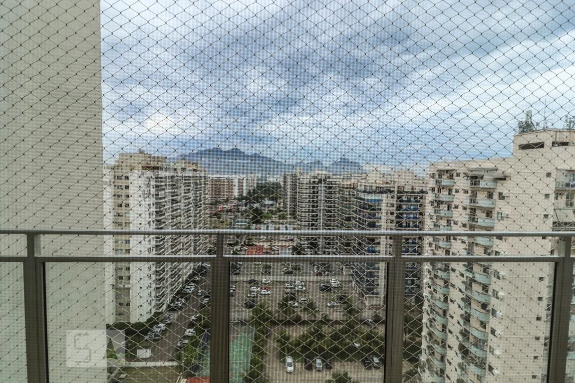 2-bedroom apartment in a building with a gym — photo 29