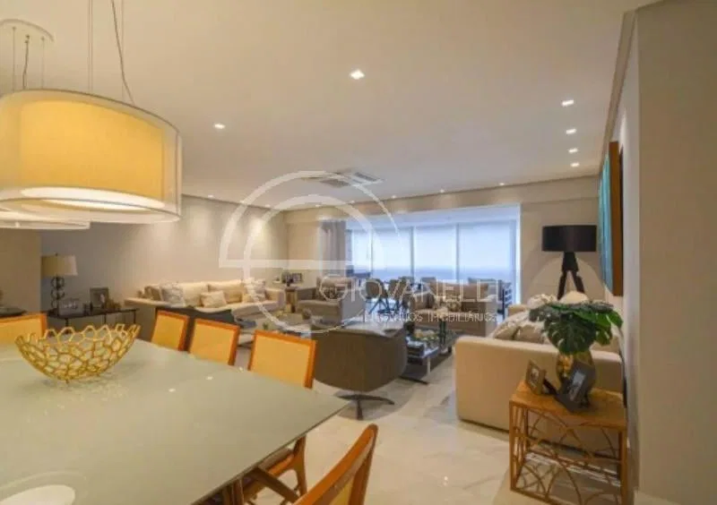Furnished apartment with 4 en-suite bedrooms — photo 24