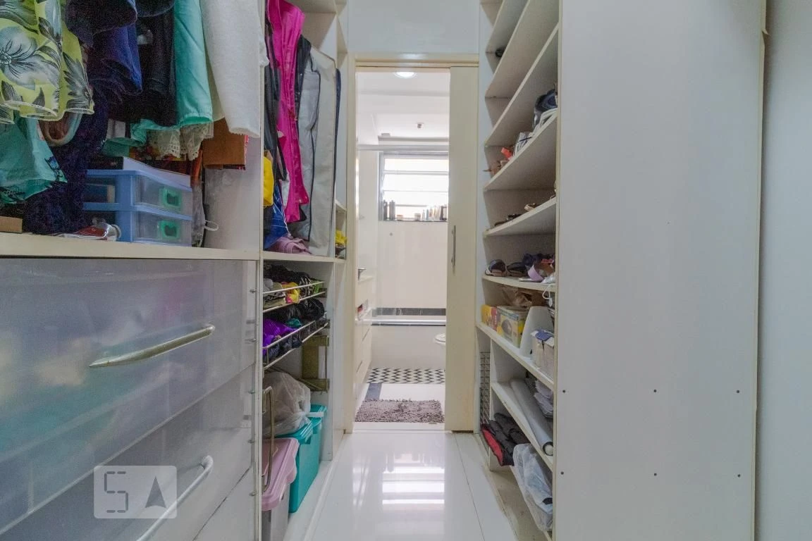 3-bedroom apartment with a water view — photo 17
