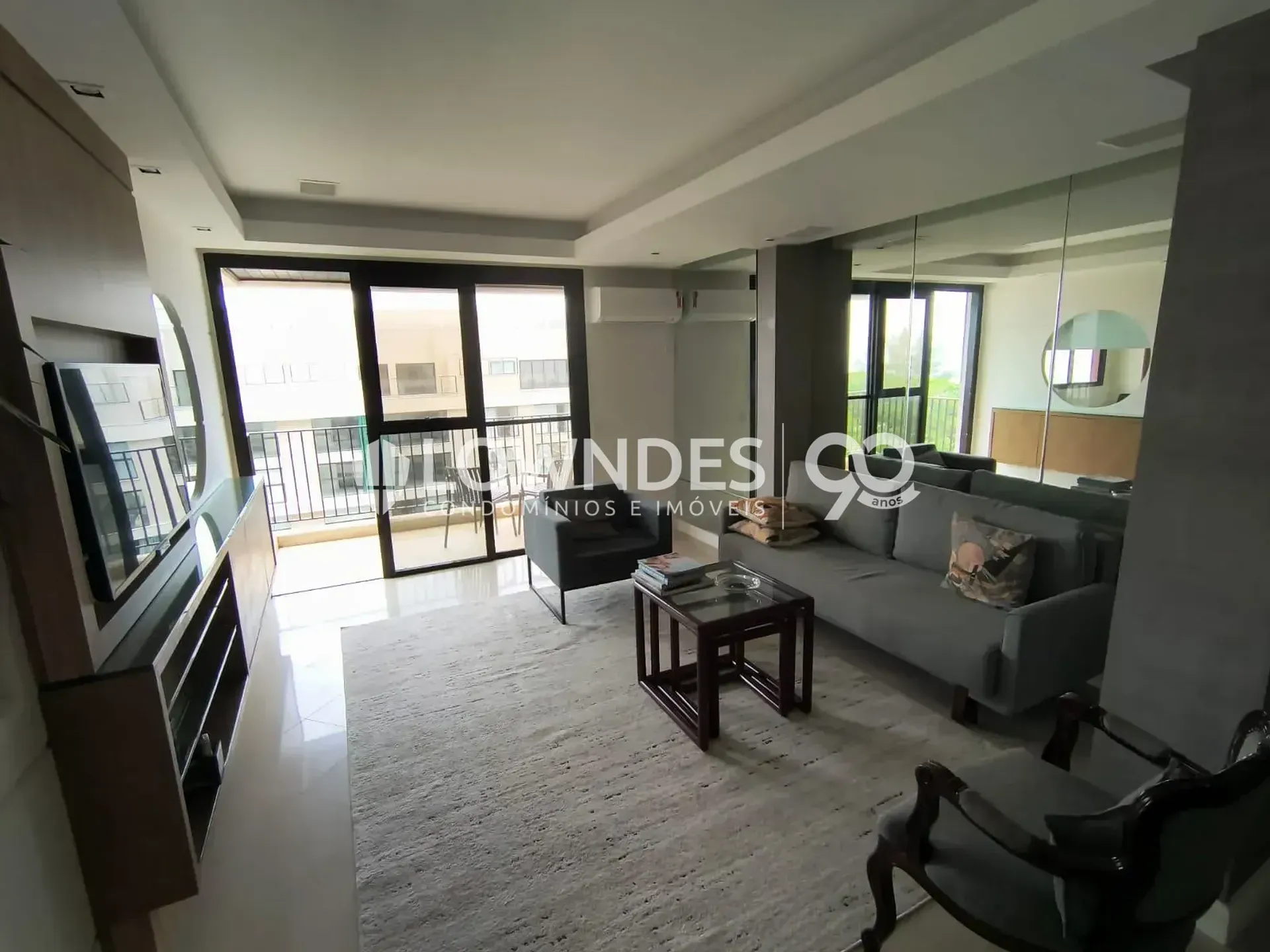 2-bedroom apartment with a home office in Rio de Janeiro — photo 17