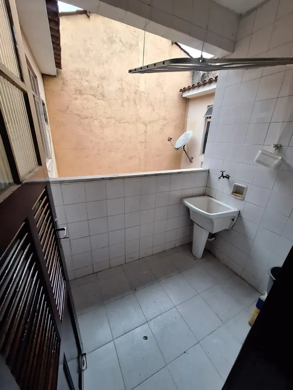 Rental apartment with no parking, 1 bedroom and 1 bathroom — photo 5