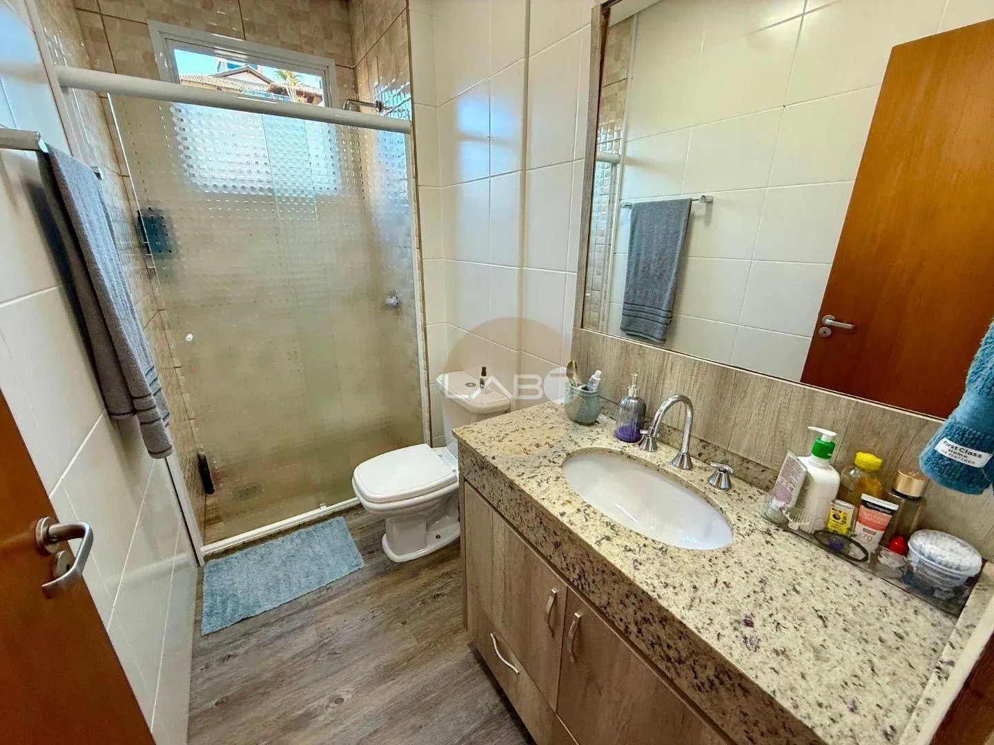 Квартира з 2 спальнями, 1 ванною при спальні та 2 паркомісцями — photo 12