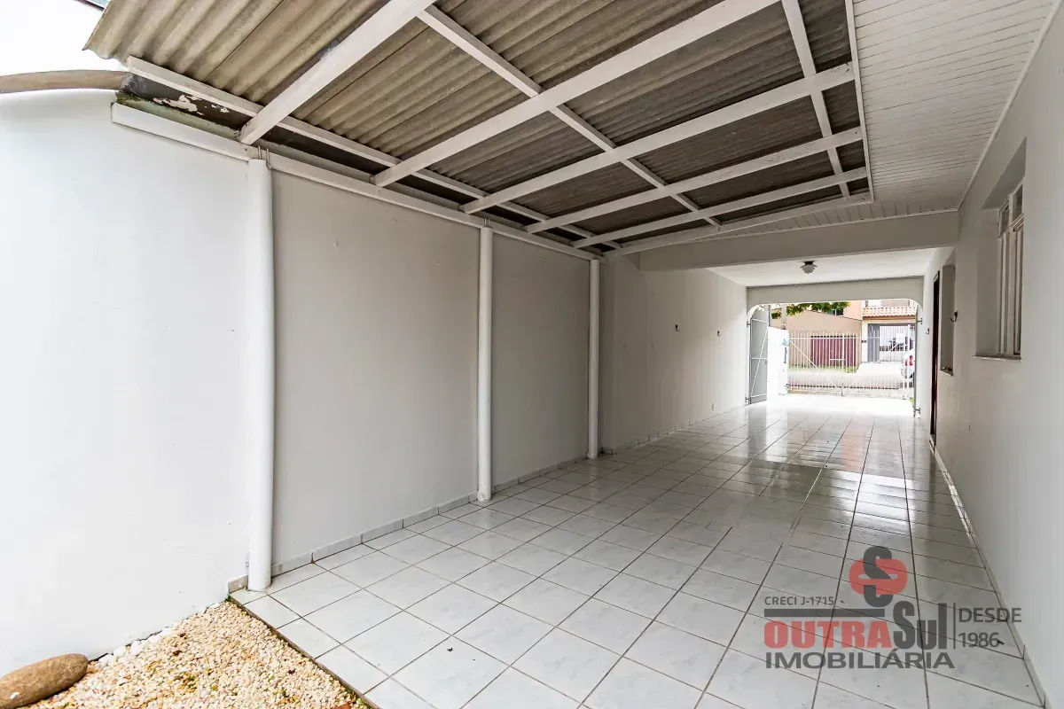 Casa, 215 m², com piso de madeira ou laminado — photo 38