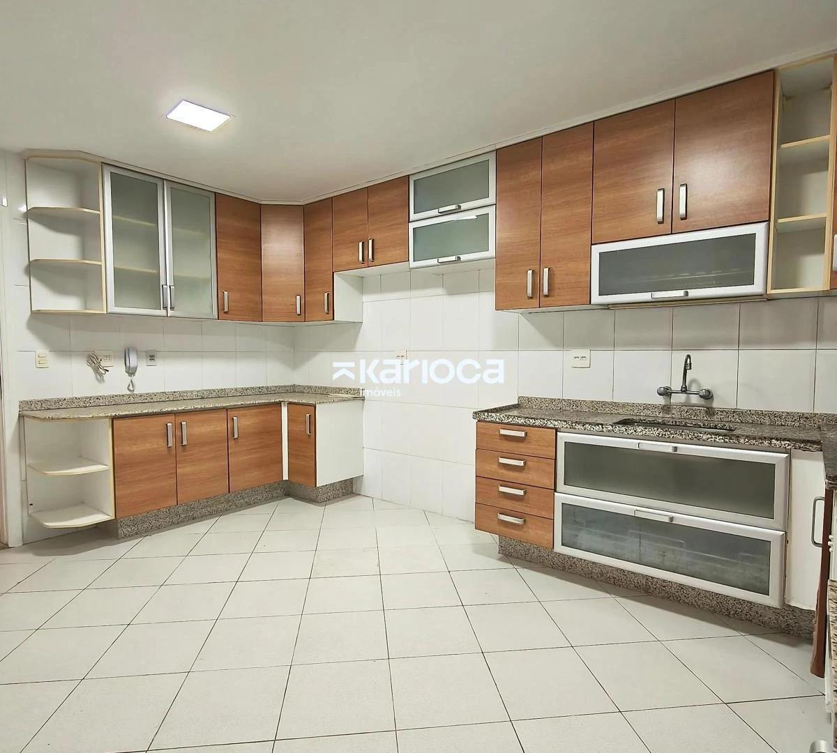 Apartment, 193 m², with a grill on the balcony — photo 6