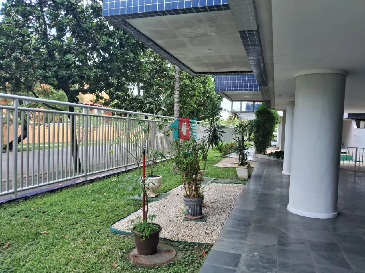 Apartamento com 3 quartos e piscina no condomínio — photo 18