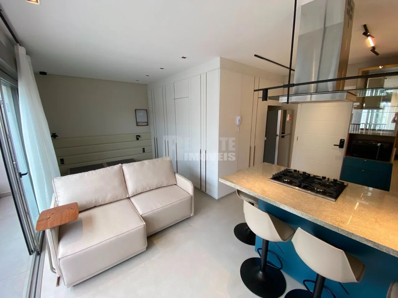 Estudio amueblado de 56 m² con 1 dormitorio y plaza cubierta — photo 11