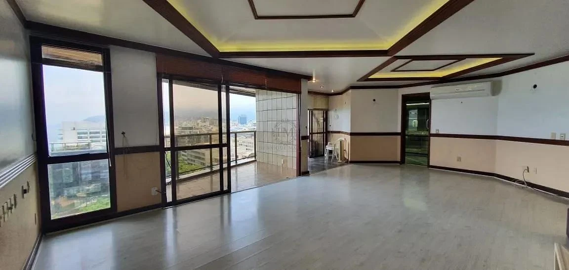 Triplex penthouse 900 m² with 2 bedrooms and 7 bathrooms — photo 14