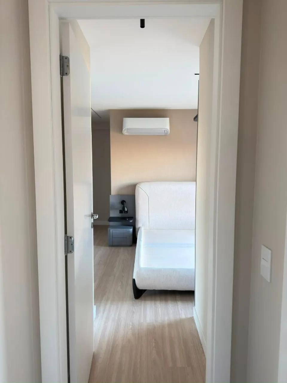 Furnished 3-bedroom apartment with integrated kitchen — photo 17