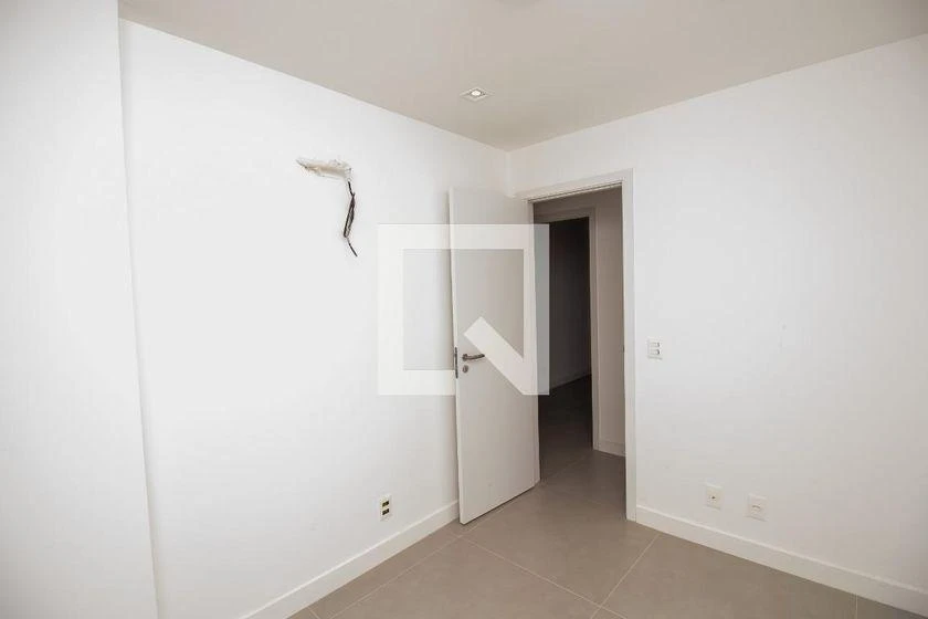 Apartment with 3 bedrooms, integrated kitchen, 76 m² — photo 18