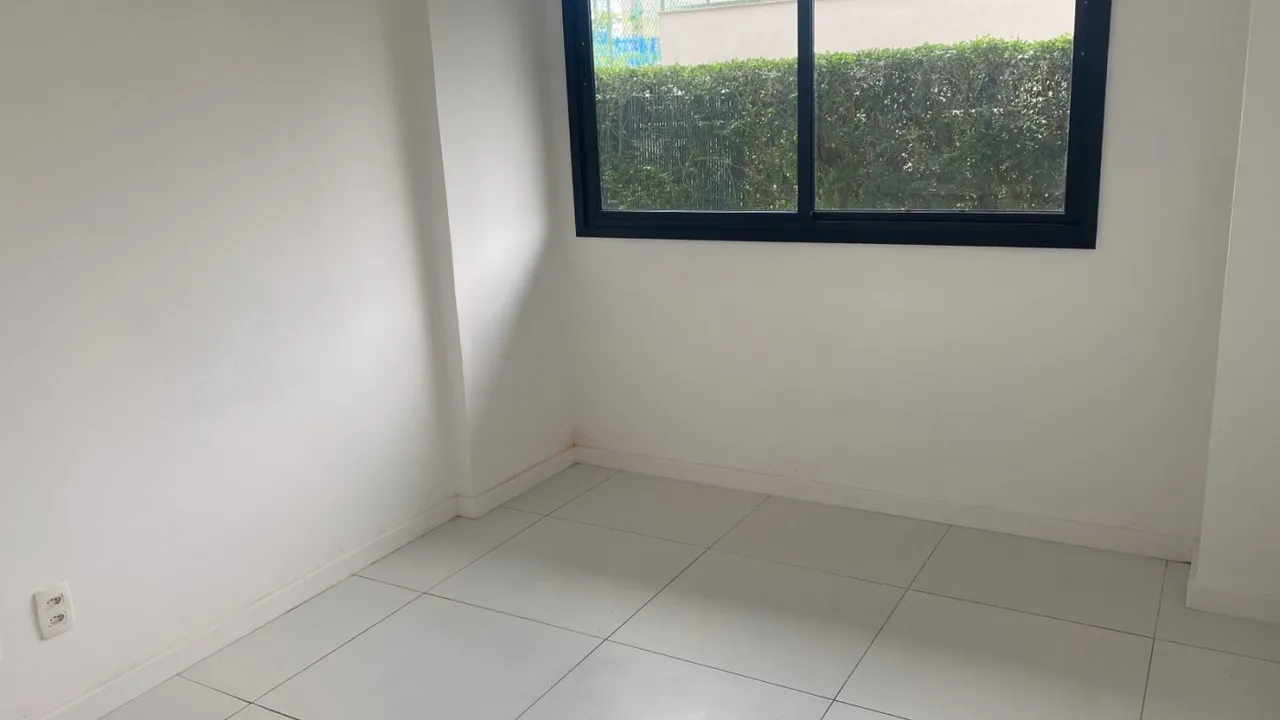 Apartamento con 3 dormitorios y cocina a gas — photo 17