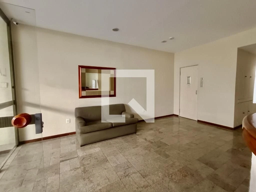 Furnished apartment with private yard and BBQ — photo 24