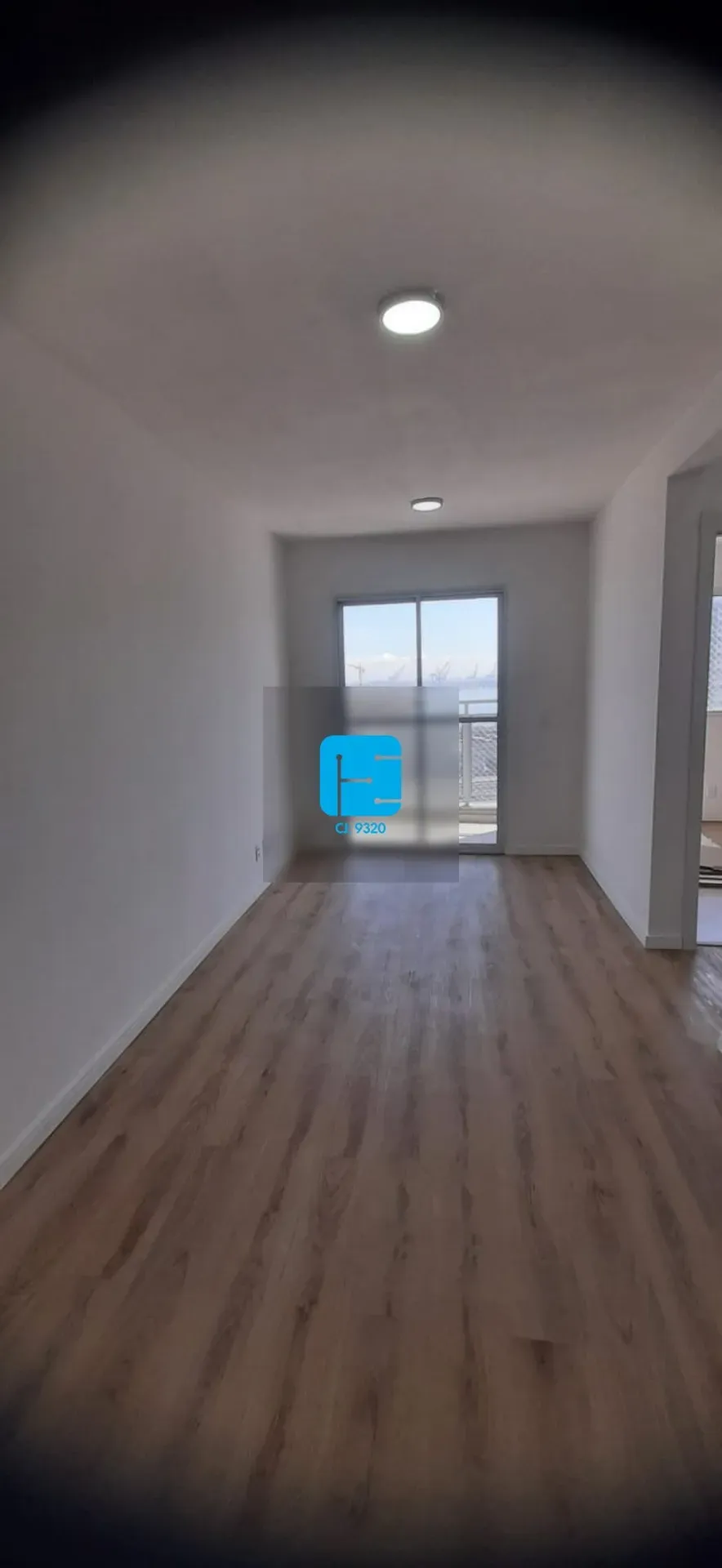 Деревянный пол или ламинат и 2 спальни: квартира 51 м²