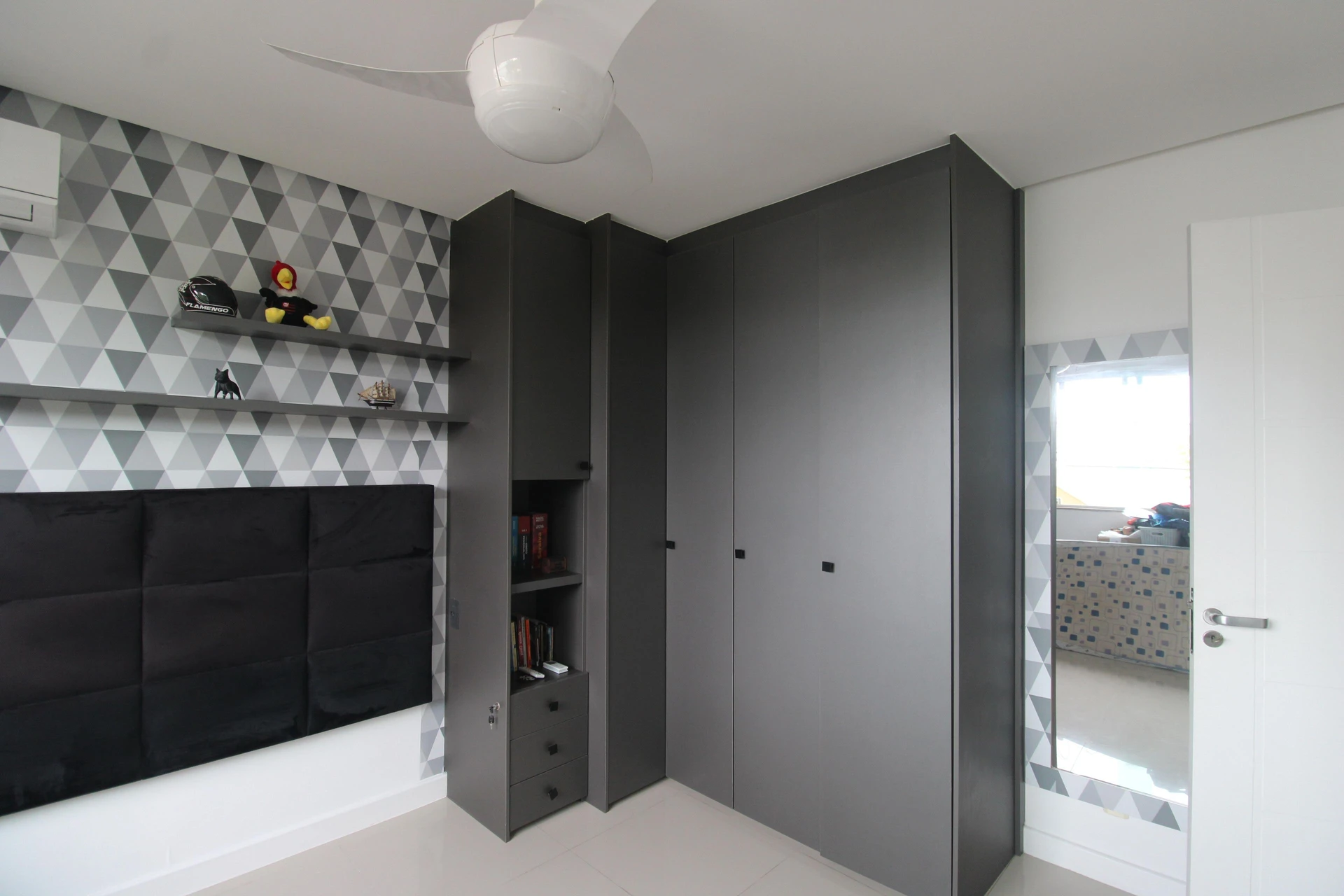 Casa mobiliada com 3 suítes e cozinha aberta com fogão a gás — photo 26