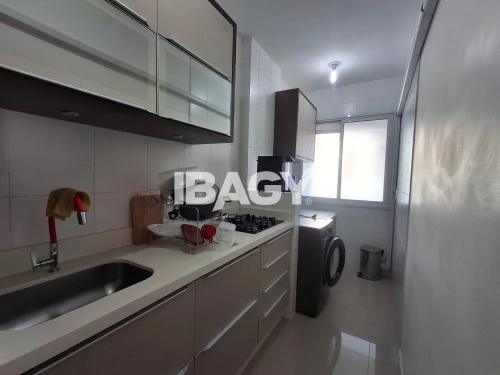 Apartamento amueblado de 2 dormitorios con 1 suite — photo 2