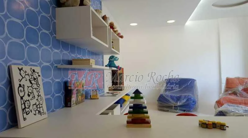 Penthouse with 3 bedrooms and a glassed-in balcony — photo 11