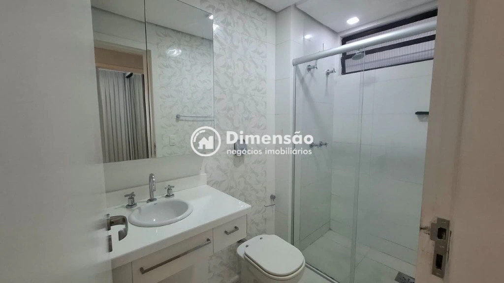 3-bedroom apartment, 1 with its own bathroom, 81 m² — photo 3
