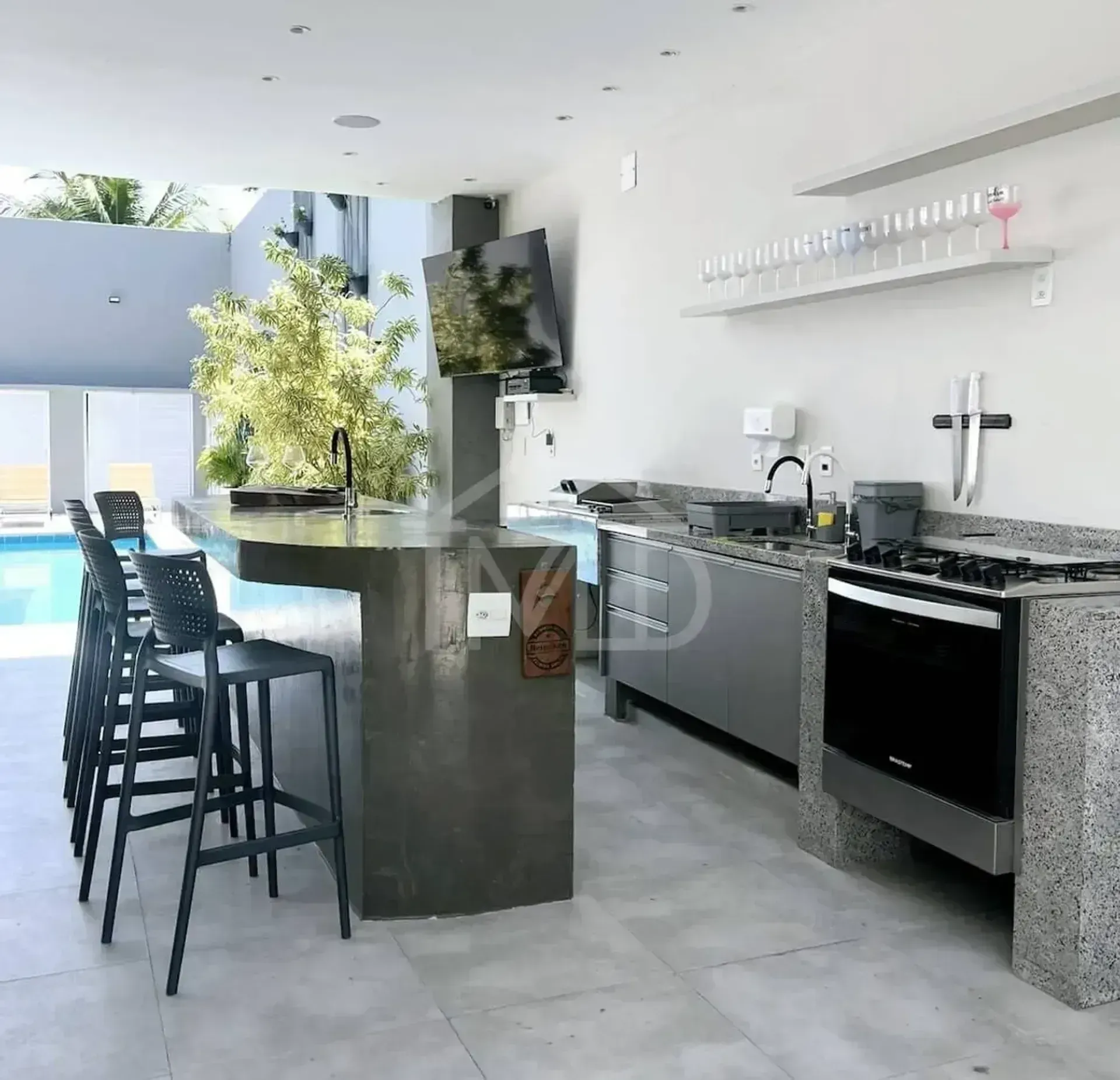Casa mobiliada com 7 suítes e 10 banheiros, 720 m² — photo 25