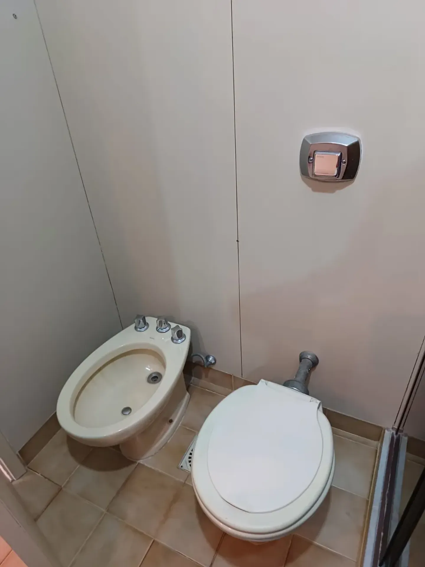 100 m² apartment with 2 bedrooms and a balcony — photo 24