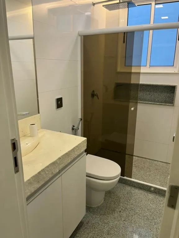 Casa com 3 quartos e 4 banheiros, varanda com churrasqueira — photo 24